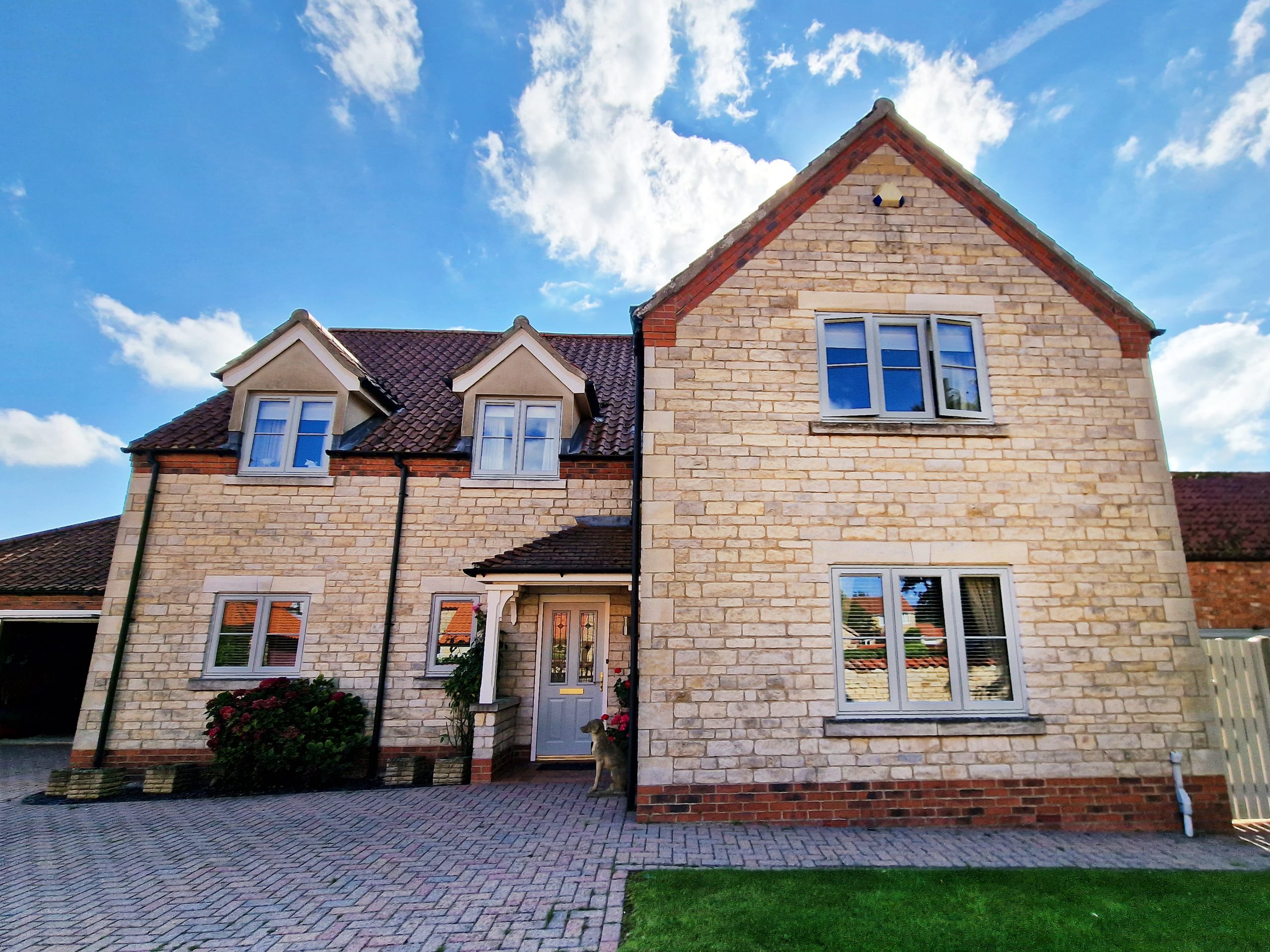 Agate Grey Resurgence Flush Windows