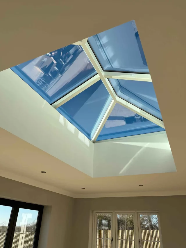 Roof lanterns