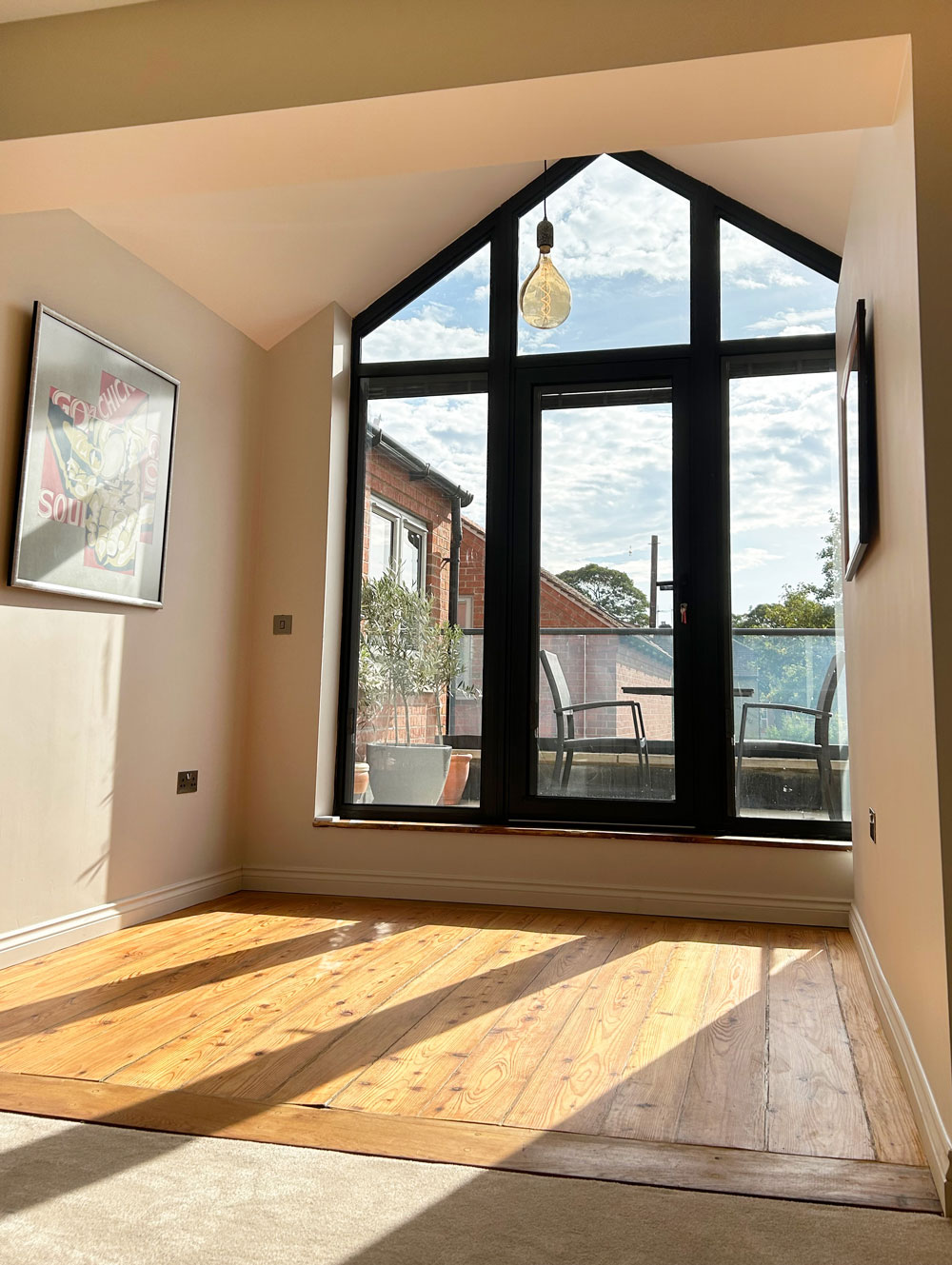 Aluminium Gable Window with Built in Blinds Complete Contemporary Home