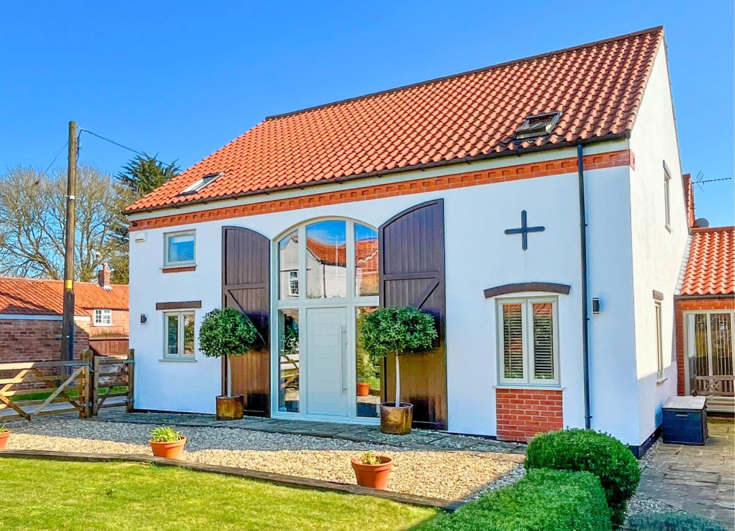 pebble grey windows flush